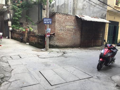 Bán đất đường Nguyễn Hoàng Tôn, Tây Hồ, lô góc ngõ rộng ô tô tránh nhau