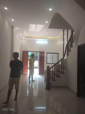 Bán nhà ngõ 173 Hoàng Hoa Thám, Quận Ba Đình, dt 50 m2 x 5T đẹp, giá 4,1 tỷ