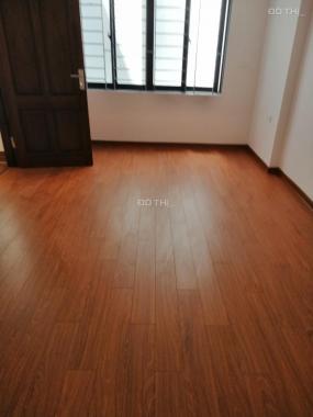 Bán nhà Khương Đình, gần CC Five Star 48m2 x 4T, 4PN, giá 4.5 tỷ. LH 0903070282 - 0968602200