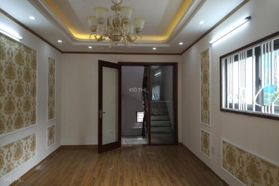 Bán nhà Hồ Đắc Di - Đặng Văn Ngữ xây mới 42m2, 5 tầng ngõ thông cách phố 5m, giá 4.4 tỷ