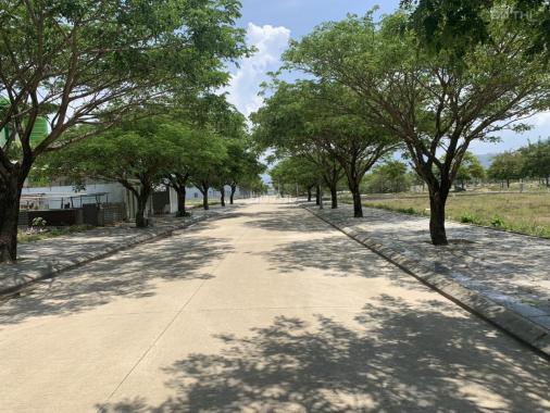 20 lô đất bên cạnh đại học FPT City Đà Nẵng DT 100m2, giá từ 2.1 tỷ, có sổ đỏ ngay, ven sông Cổ Cò