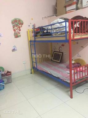 Bán nhà đẹp ở luôn Bồ Đề, Long Biên 34m2, 3 tầng, MT 5 m, chỉ 2.3 tỷ