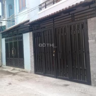 Bán nhà 2 lầu mặt tiền hẻm 8m Phú Thuận, Quận 7 - LH: 0906.321.577