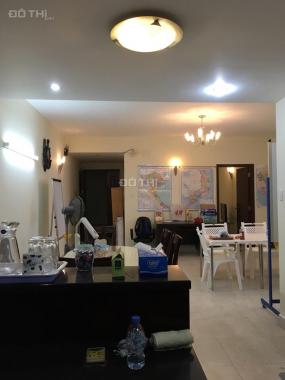 Cho thuê căn hộ chung cư tại dự án Hùng Vương Plaza, Quận 5, Hồ Chí Minh, DT 129m2, giá 18 tr/th