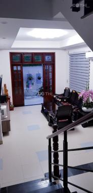 Villa mini liền kề quận 1, bên hông chợ Bà Chiểu, P2, BT