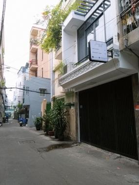 Cần bán nhà hẻm xe hơi quay đầu Nguyễn Trọng Tuyển, P. 15, Phú Nhuận, cách mặt tiền chỉ vài căn