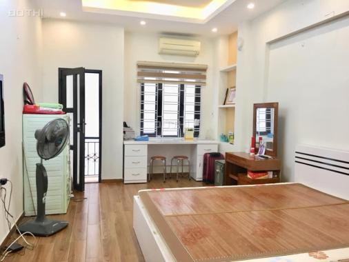 Nhà đẹp Kim Mã 50m2, 5 tầng, mặt tiền 5.5m, giá 4.2 tỷ, 0849892999