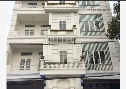 Nhà đang cho thuê giá cao đường Nguyên Hồng. DTCN 82,3m2, 4 tầng kiên cố