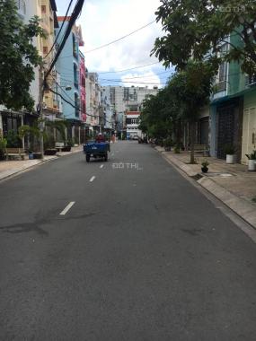 Bán nhà HXT đường Trần Văn Ơn, P. Tân Sơn Nhì, Q. Tân Phú. 4 x 17m, nhà cũ tiện xây dựng mới