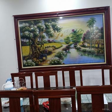 Bán nhà mặt phố Nguyễn Chí Thanh, Ba Đình. DT 50m2, MT 5m, thang máy kinh doanh