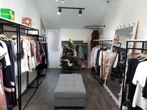 Sang nhượng cửa hàng quần áo thời trang nữ, DT 25 m2 mặt tiền 3m phố Trưng Nhị, Q. Hà Đông, Hà Nội