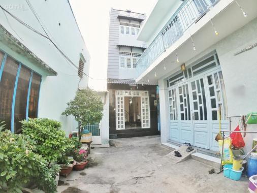 Bán nhà đẹp 2 lầu hẻm 283 Lê Văn Lương, Quận 7