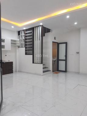 Cần bán nhà số 18 ngõ 31 phố Tam Khương, (Ngõ 10)Tôn Thất Tùng: 42m2 x 5 tầng mới đẹp, giá 4,5 tỷ