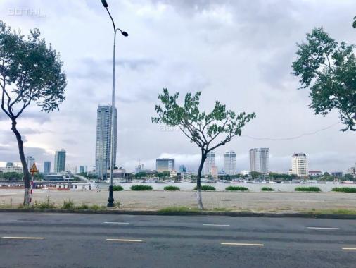 Bán đất 120m2 mặt tiền sông Hàn, MT đường Trần Hưng Đạo, ngay khán đài pháo hoa quốc tế