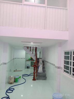 Bán nhà 62m2 giá 1,3 tỷ, Dĩ An, Bình Dương