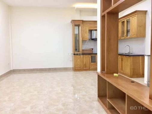 Bán nhà phố Trần Quang Diệu, Đống Đa, DT: 42m2, MT: 5m, giá 4,3 tỷ, LH: 0987361291