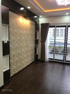 Bán nhà ngõ phố Nguyễn Khang, Hạ Yên, Cầu Giấy, 60m2, giá 5,5 tỷ