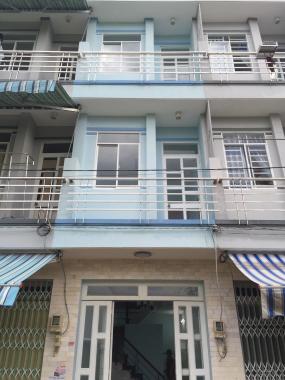 Nhà 2 lầu, 1,4 tỷ, 4 phòng ngủ, gần ngay ngã tư Lê Văn Lương & Nguyễn BìnH