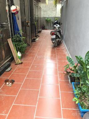 Bán nhà riêng tại đường Tam Trinh, Phường Yên Sở, Hoàng Mai, Hà Nội, diện tích 30m2, giá 2.25 tỷ