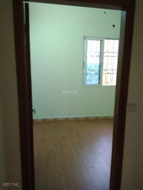 Chính chủ bán nhanh nhà 35m2, 5 tầng, Triều Khúc, ô tô đỗ gần, giá 2,35 tỷ. LH 0904959168