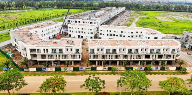 Bán shophouse 137m2, căn góc 2 mặt đường. Centa City Vsip Bắc Ninh