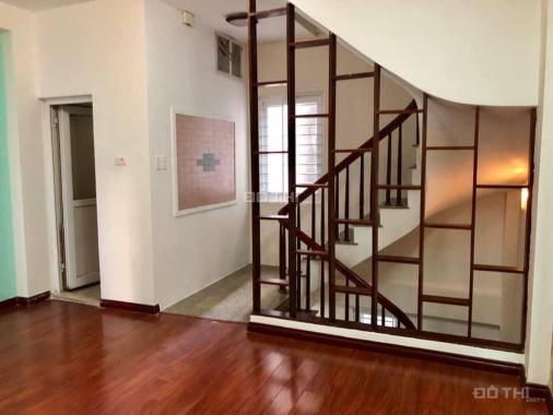 Nhà Nguyễn Khang, 40m2, 5 tầng, mặt tiền 4m, giá 2.5 tỷ, thông Yên Hòa