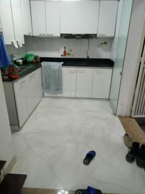 Chính chủ bán nhà ngõ 50 Hàng Chuối, diện tích 42m2, giá 5.5 tỷ. LH: 0904555567