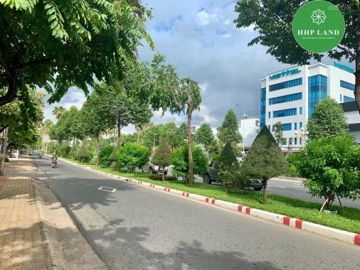 Cho thuê nhà nguyên căn mặt tiền đường Nguyễn Ái Quốc, DT: 3.8x25m, 4 PN, 4 WC, giá: 14 triệu/th