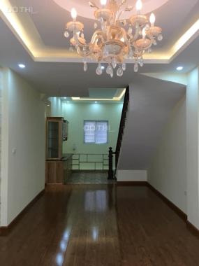 Bán nhà mặt ngõ 387 Vũ Tông Phan, Thanh Xuân, 43m2 x 5 tầng. Ngõ to ô tô vào nhà