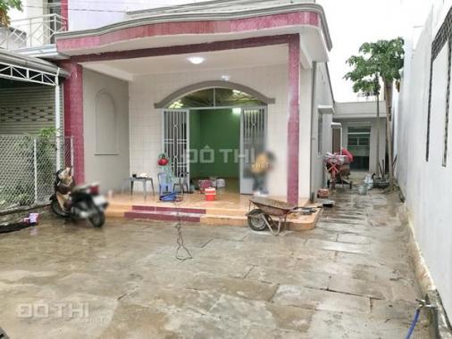 Bán nhà cấp 4 hẻm 6m 118 Nguyễn Thị Thập, Quận 7 - LH: 0938.879.487