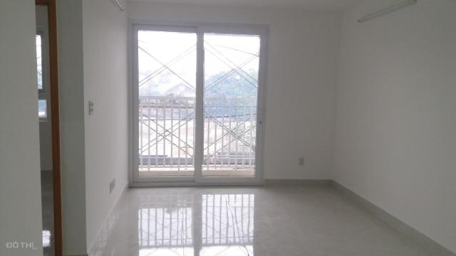 Cho thuê căn hộ tại Phố Tạ Quang Bửu, Quận 8, diện tích 68m2, 2PN 2WC, giá 7 triệu/tháng