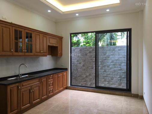 Bán nhà thông Nguyễn Khánh Toàn, Nghĩa Đô, Cầu Giấy, 4.45 tỷ, 48m2 * 5T, cực đẹp, gần phố