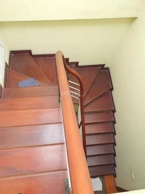 Ô tô ra vào nhà, phân lô quân đội, phố Lĩnh Nam, 45m2 * 5 tầng, giá 4.3 tỷ