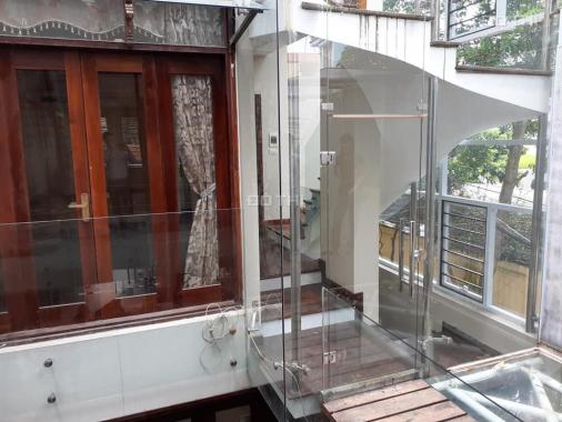 Bán nhà 7 tầng thang máy, vỉa hè rộng phố Trần Thái Tông, Quận Cầu Giấy, giá 12,4 tỷ. LH: 090460816
