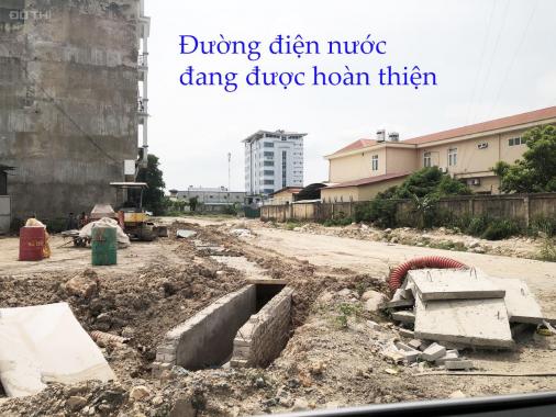 Bán gấp lô đất nền QL18, đối diện chợ Yên Thanh, cạnh Vincom Uông Bí đầu tư tốt chỉ 8tr/m2