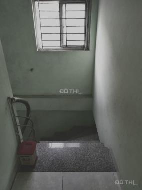 1,3 tỷ hộ khẩu Hà Nội 40m2, Bát Khối, Thạch Bàn