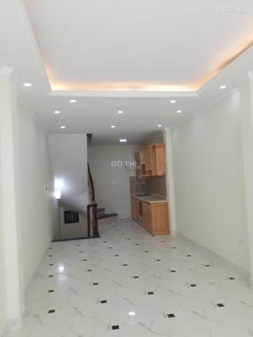 Bán nhà 5 tầng, 40m2 Hồ Tùng Mậu, Nam Từ Liêm ô tô vào nhà, giá 3.6 tỷ. LH 0966 408 666