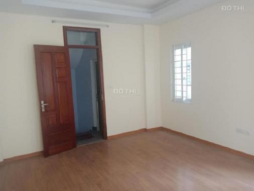 Bán gấp nhà tháng 8: Nhà Lê Đức Thọ 40m2, 5 tầng 2 mặt thoáng, ngõ rộng, giá hơn 3 tỷ. 0886675268