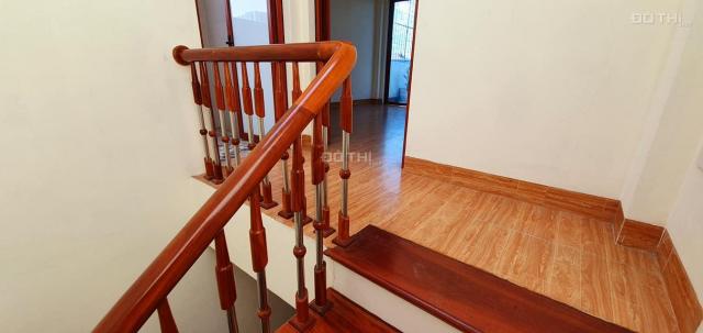 Nhà mặt phố Nguyễn Viết Xuân, 40m2, 5 tầng, kinh doanh, lô góc, phố vip. 5.8 tỷ