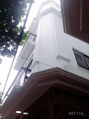Bán nhà phố Sài Đồng, Thạch Bàn, ôtô, lô góc 38m2, 5T, 2.8 tỷ. LH 0981092063