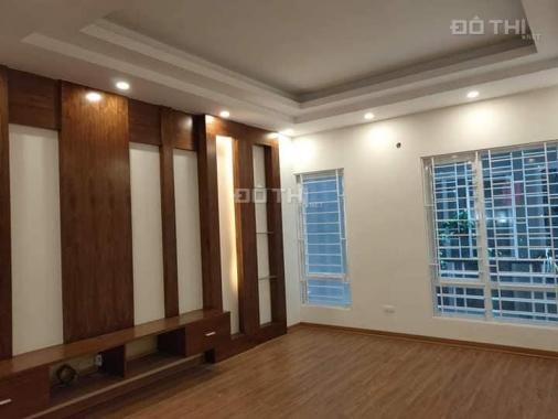 Bán nhà riêng Nguyễn Văn Huyên mới kính coong, Cầu Giấy, 50m2 x 5 tầng, LH: 0909013010