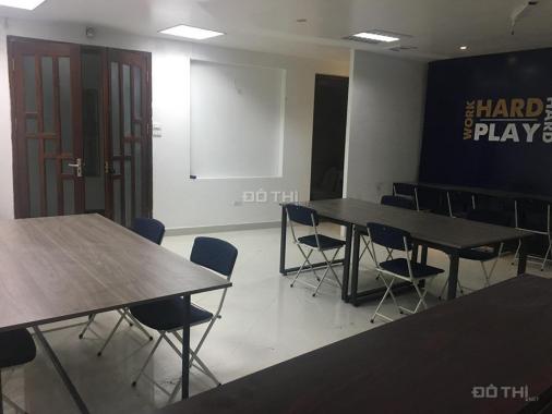 Cho thuê mặt sàn văn phòng thiết kế thông sàn 38m2 sử dụng cực kỳ vuông vắn tại Trương Định