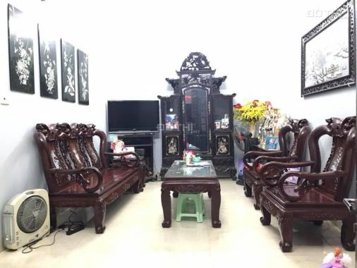 Cần bán nhà phố Lê Quý Đôn, 91m2 xây 3 tầng mới, giá 6.5 tỷ. LH: 0903243422