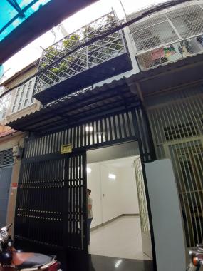 Bán gấp căn nhà chính chủ đường Nguyễn Thiện Thuật, P. 2, Quận 3