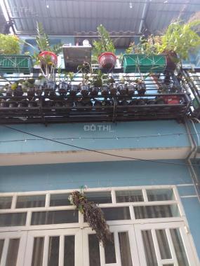 Bán nhà lầu Quận 12, Nguyễn Ảnh Thủ gần Giáo Xứ Trung Chánh bán 850tr/47m2 đường 4m LH: 0904899063