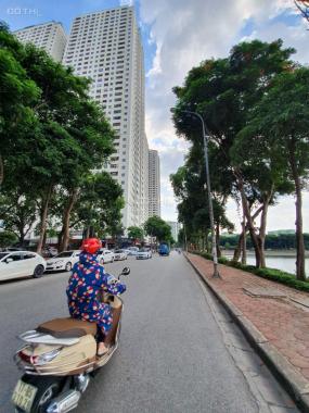 Bán BT bán đảo Linh Đàm, mặt đường Nguyễn Duy Trinh, 254m2 x 4 tầng. Đường 30m, hè 4m, 25 tỷ