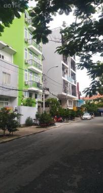 Bán nhà CHDV đường khu dân cư Lý Phục Man, P. Bình Thuận, Quận 7, giá 19.25 tỷ