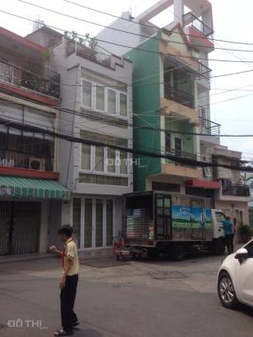 Bán nhà Huỳnh Văn Bánh, Q. Phú Nhuận, xe hơi đậu trước nhà, DT: 5.05 x 14.6m. Giá 6.9 tỷ