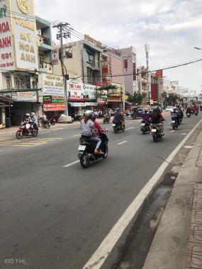 Bán nhà (nở hậu) mặt tiền đường Huỳnh Tấn Phát, phường Phú Thuận, Quận 7. LH: 0909.814.366