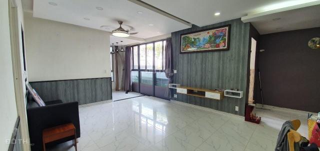 Chủ nhà cần tiền bán gấp căn penthouse dự án The Art, giá rẻ nhất dự án. LH 0907 808 968